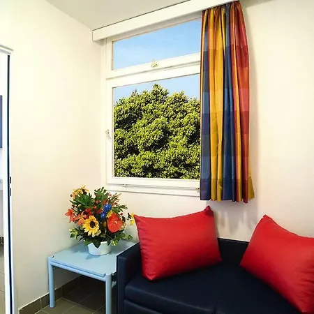 Apartment Holiday Lanterna Sunny By Valamar Sunset Cis01221 Cya Porec