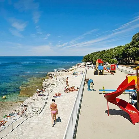 Holiday Lanterna Sunny By Valamar Sunset Cis01221 Cya
