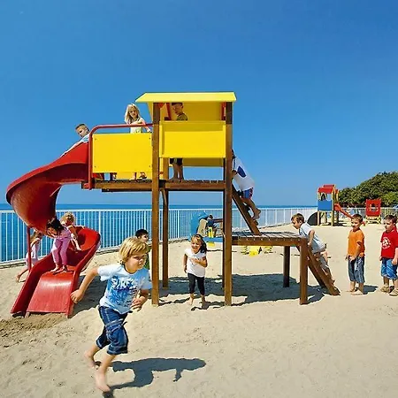 Apartment Holiday Lanterna Sunny By Valamar Sunset Cis01221 Cya Porec
